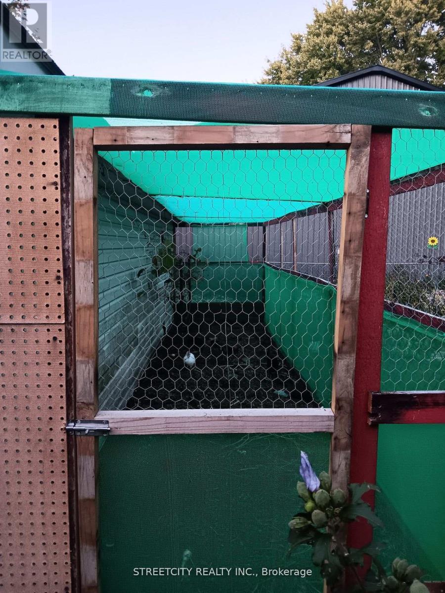 156 Maple Street, West Elgin, Ontario  N0L 2C0 - Photo 37 - X12910604