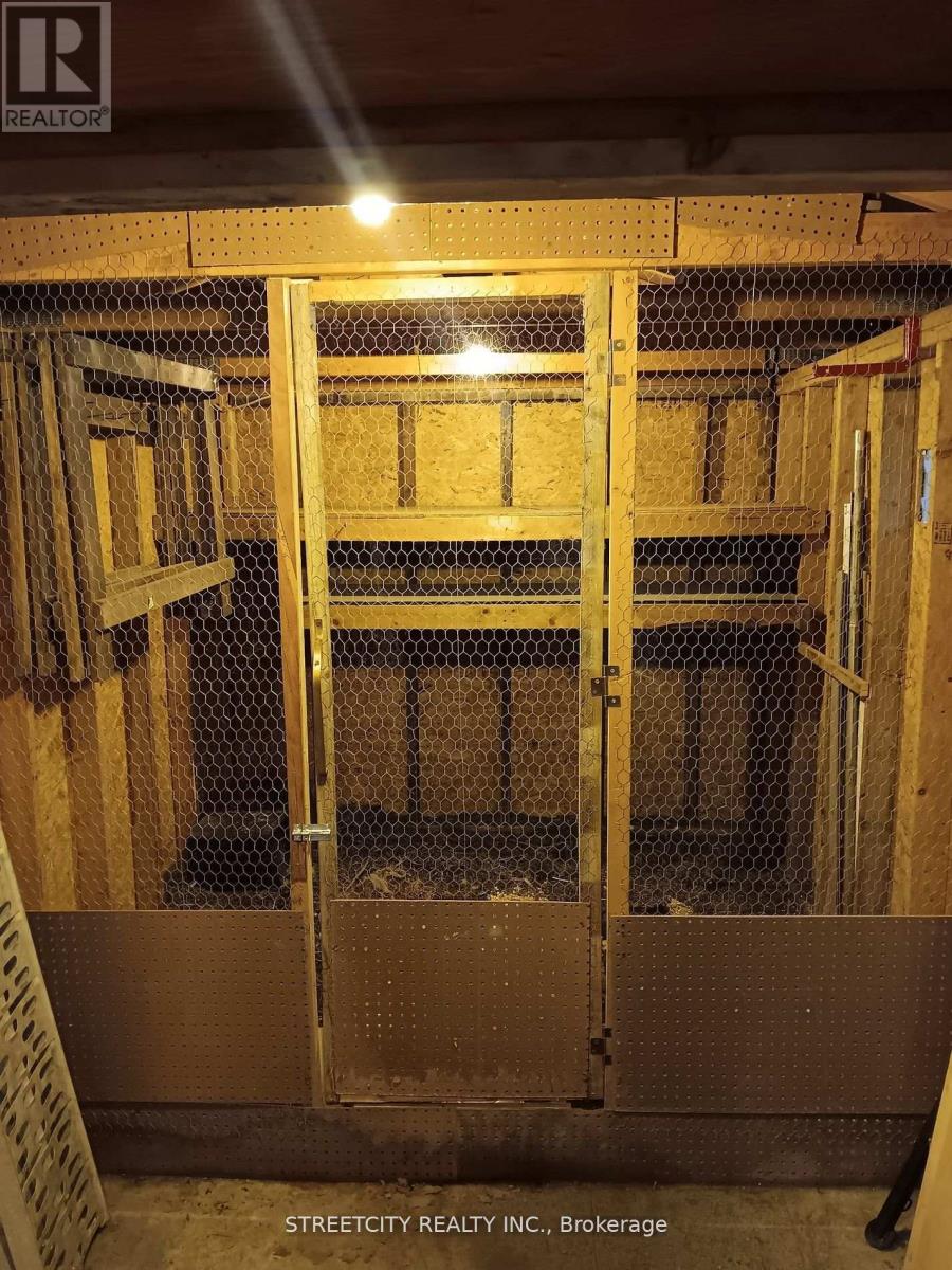 156 Maple Street, West Elgin, Ontario  N0L 2C0 - Photo 38 - X12910604