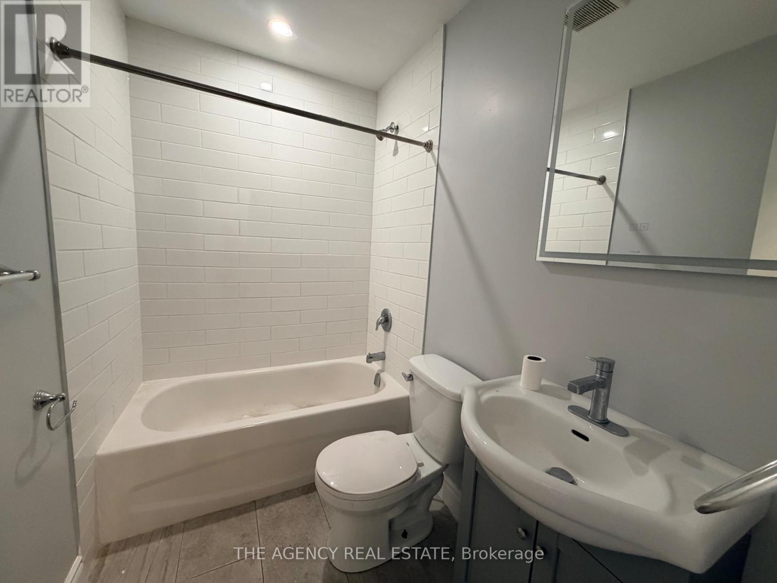 49 Taylor Avenue, Chatham-Kent, Ontario  N7L 2T4 - Photo 10 - X12910624