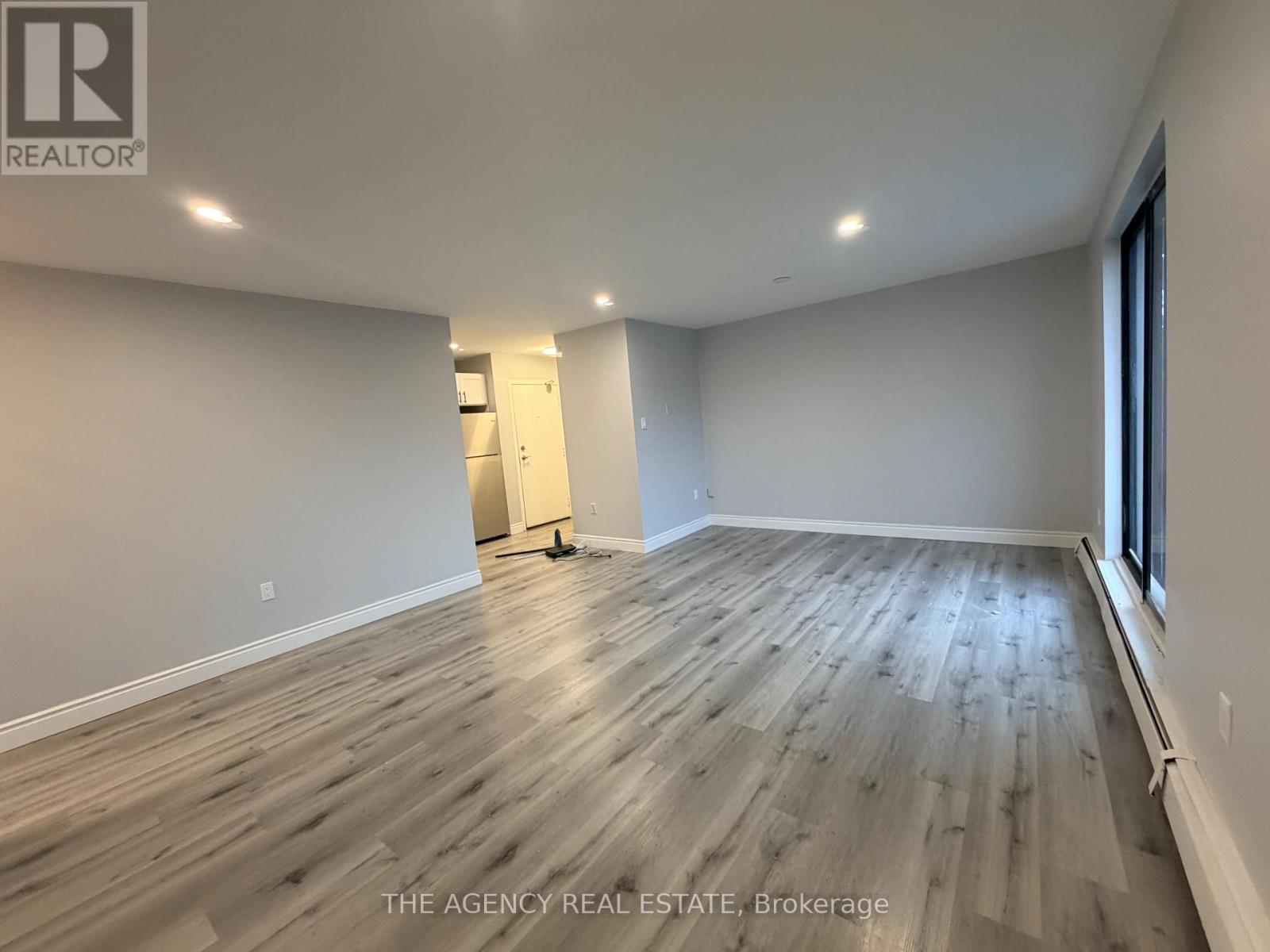 49 Taylor Avenue, Chatham-Kent, Ontario  N7L 2T4 - Photo 6 - X12910624