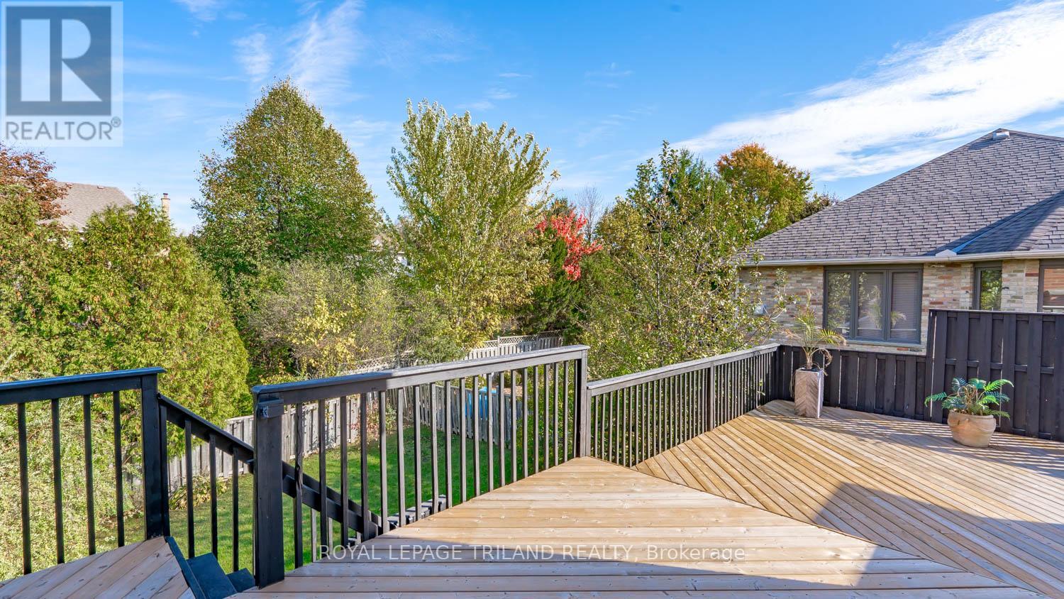 100 Optimist Park Drive, London South, Ontario  N6K 4M1 - Photo 32 - X12910752