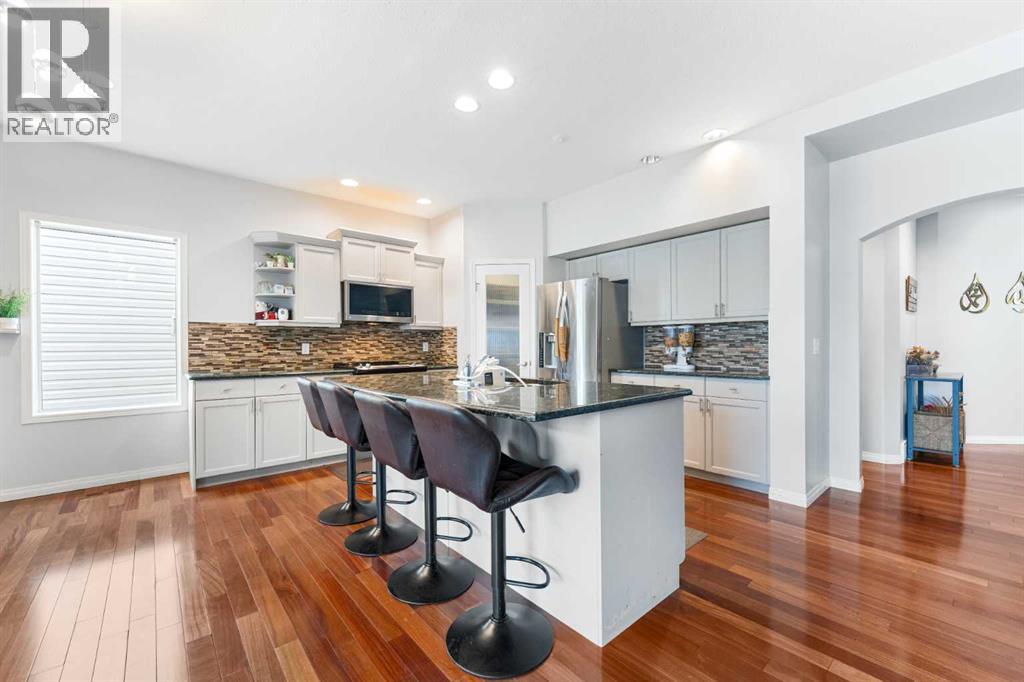 72 Panamount Heights Nw, Calgary, Alberta  T3K 5T2 - Photo 4 - A2289379