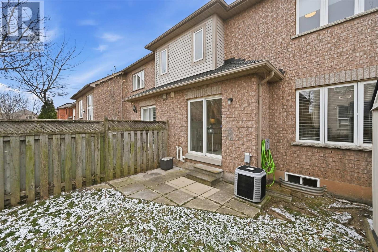 2255 Hummingbird Way, Oakville, Ontario  L6M 3Z7 - Photo 45 - W12896264