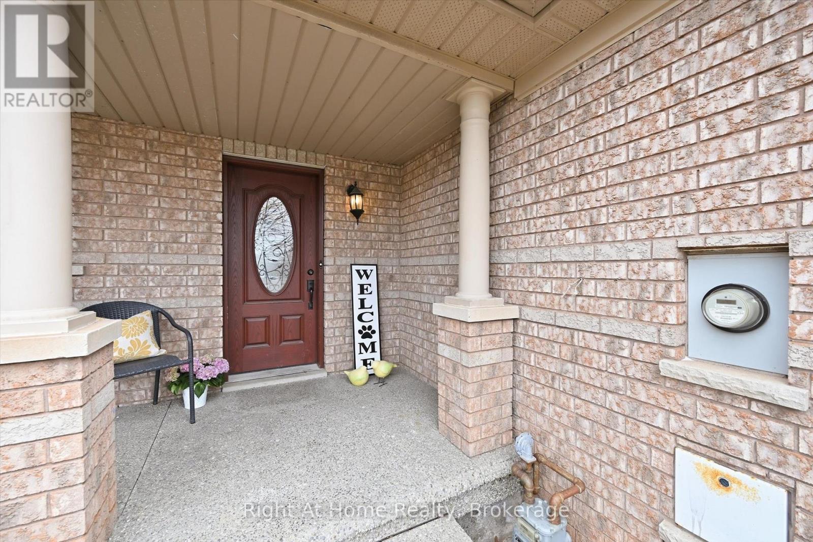 2255 Hummingbird Way, Oakville, Ontario  L6M 3Z7 - Photo 4 - W12896264