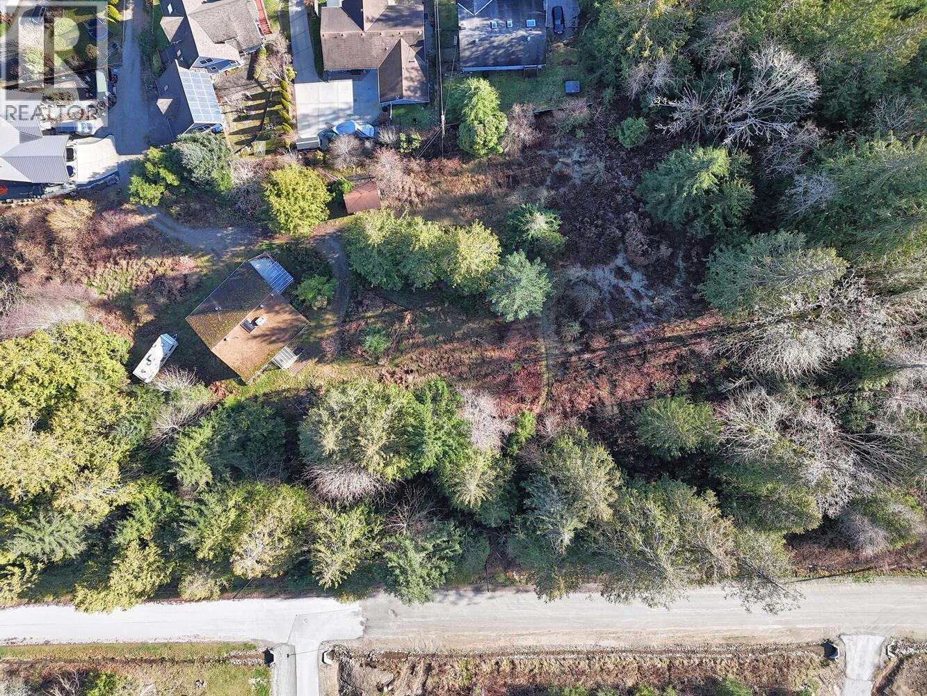 6377 N GALE AVENUE, Sechelt, British Columbia