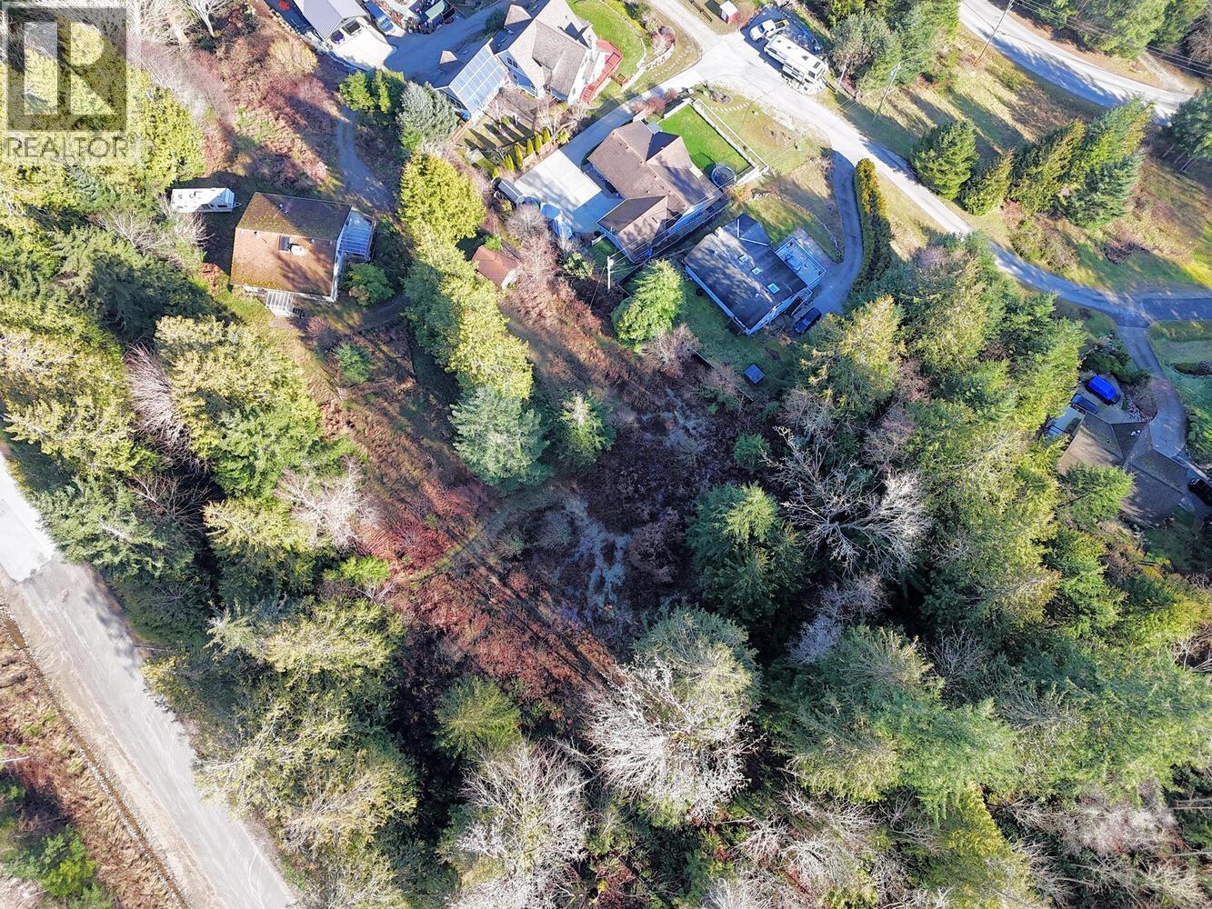 6377 N Gale Avenue, Sechelt, British Columbia  V7Z 0P7 - Photo 4 - R3092006