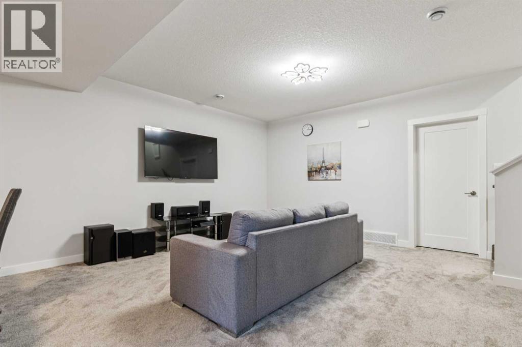 411 Rowley Way NW, Calgary, Alberta  T3L 0G5 - Photo 32 - A2295316