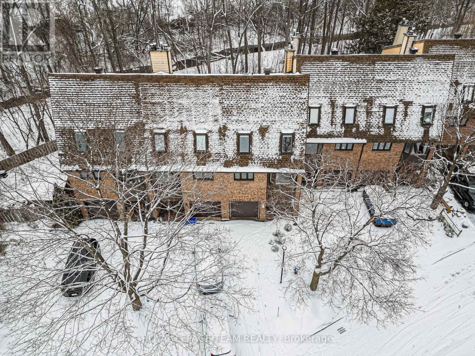 1453 Waltham Street, Ottawa, Ontario  K1T 2T4 - Photo 2 - X12910618