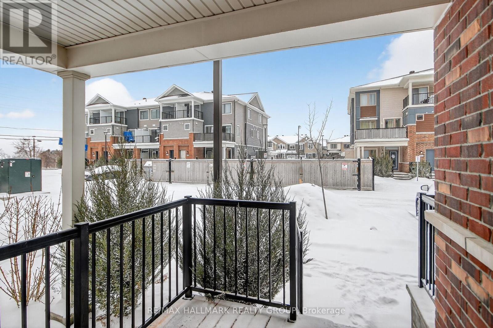 209 Lapland Private, Ottawa, Ontario  K2V 0S2 - Photo 3 - X12910634