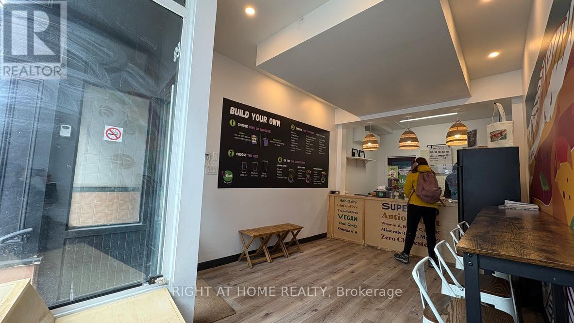 891 Bank Street, Ottawa, Ontario  K1S 3W4 - Photo 2 - X12910652