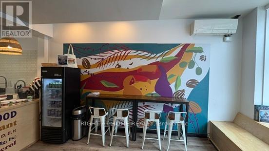 891 Bank Street, Ottawa, Ontario  K1S 3W4 - Photo 5 - X12910652