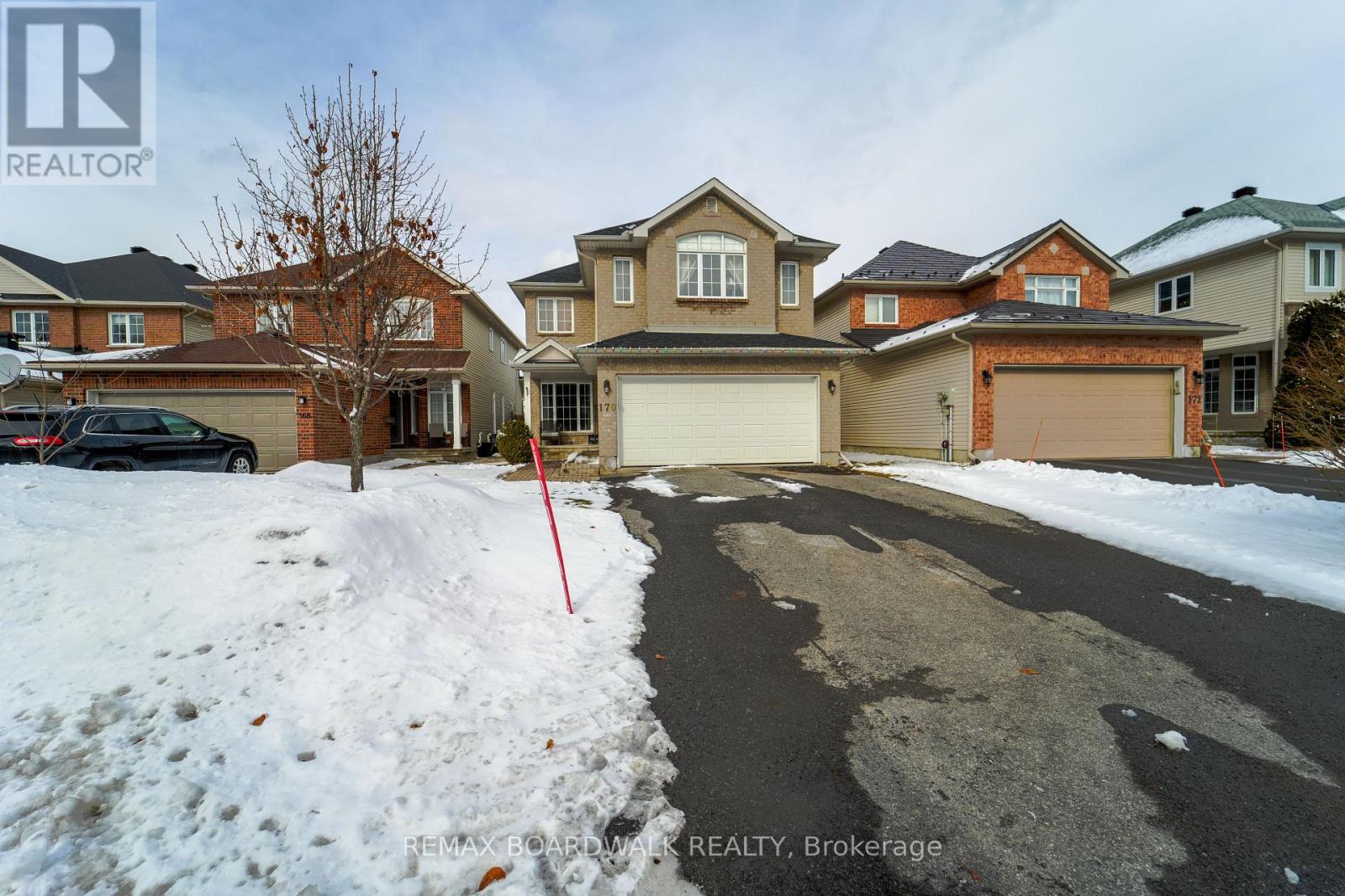 170 BRIDLEWOOD DRIVE, Ottawa, Ontario