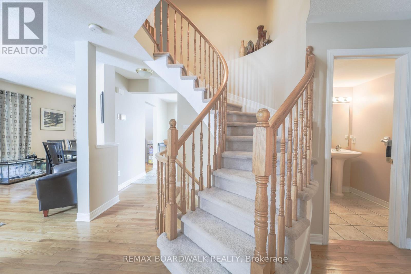 170 Bridlewood Drive, Ottawa, Ontario  K2M 2M4 - Photo 21 - X12910756