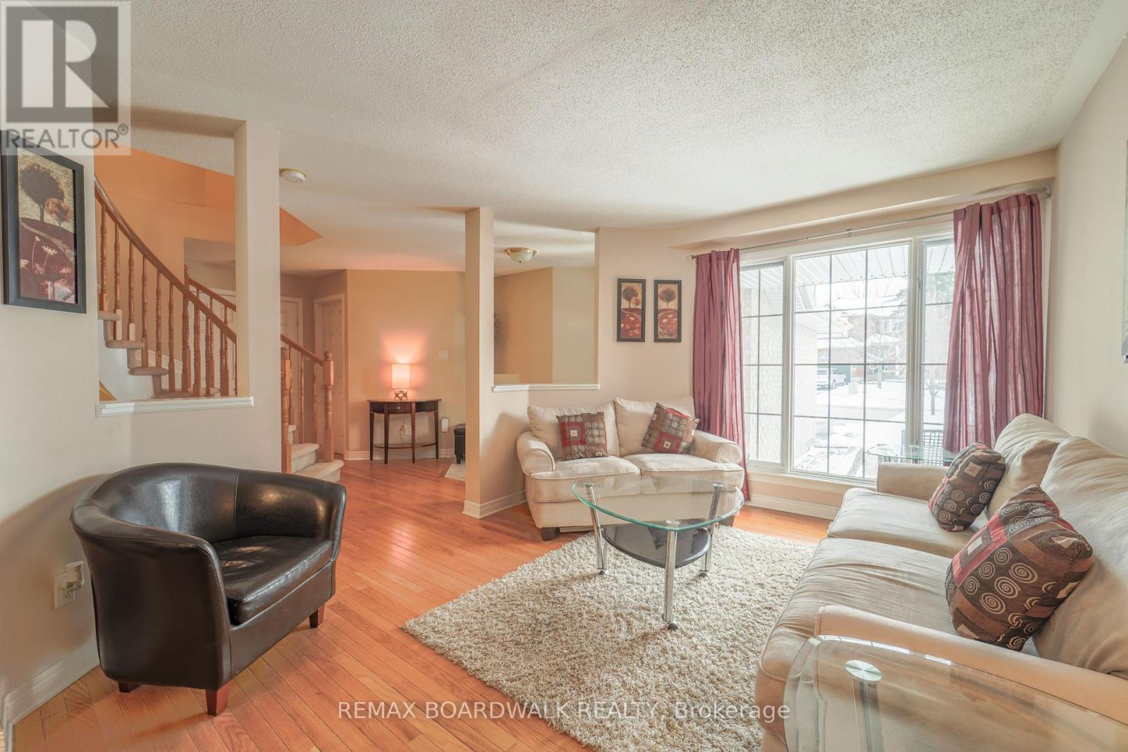 170 Bridlewood Drive, Ottawa, Ontario  K2M 2M4 - Photo 7 - X12910756