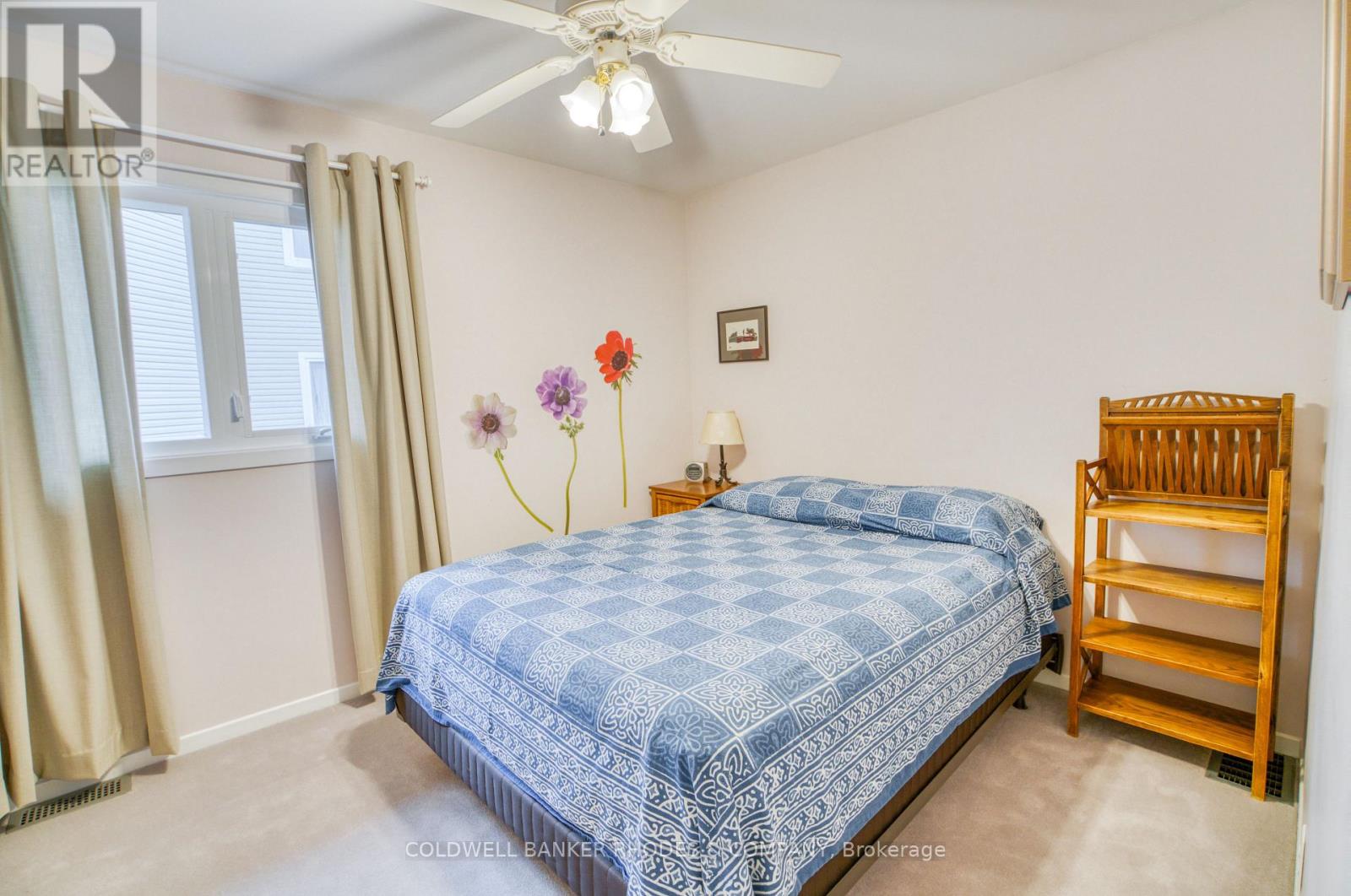 118 Robinson Avenue, Ottawa, Ontario  K1N 8P1 - Photo 11 - X12910824