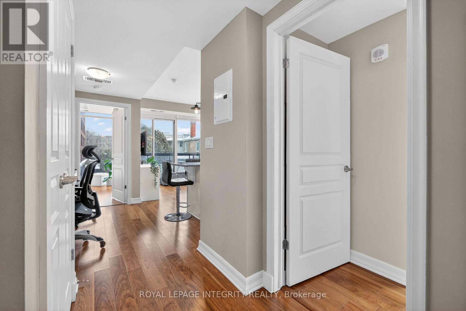 416 - 238 Besserer Street, Ottawa, Ontario  K1N 6B1 - Photo 7 - X12910828