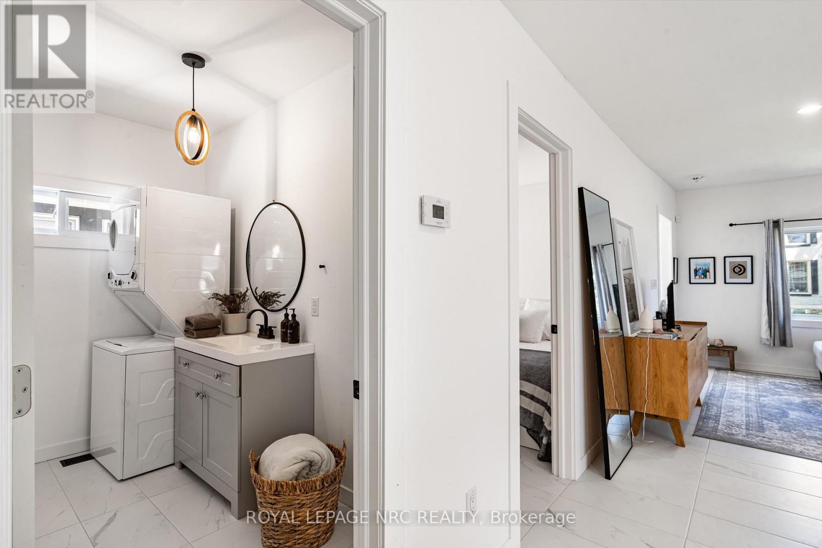 37 Lock Street, St. Catharines, Ontario  L2N 5B8 - Photo 20 - X12910594