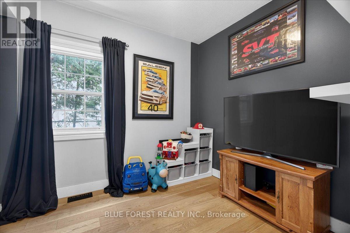 148 Main Street, West Elgin, Ontario  N0L 2P0 - Photo 23 - X12845196