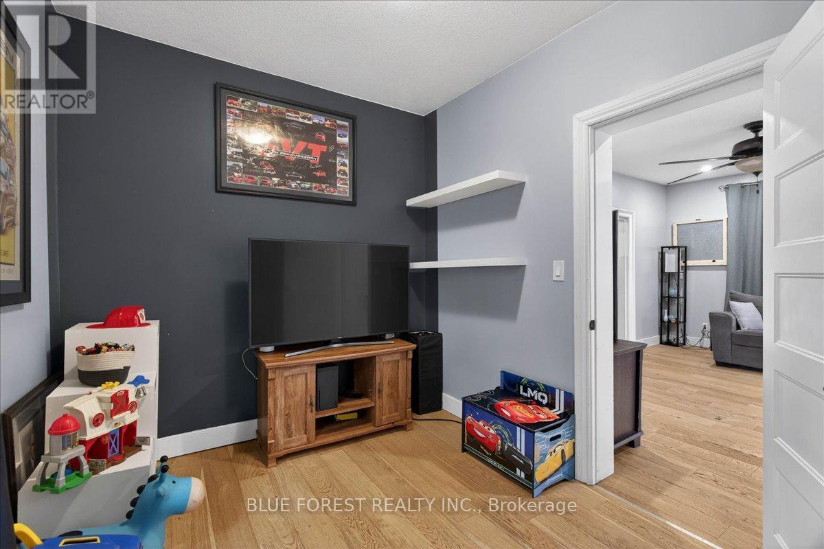 148 Main Street, West Elgin, Ontario  N0L 2P0 - Photo 24 - X12845196