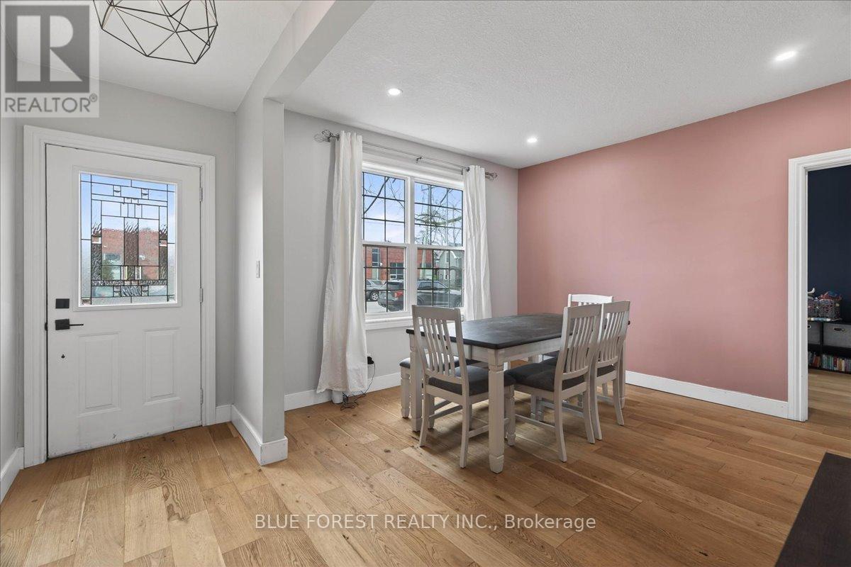 148 Main Street, West Elgin, Ontario  N0L 2P0 - Photo 4 - X12845196