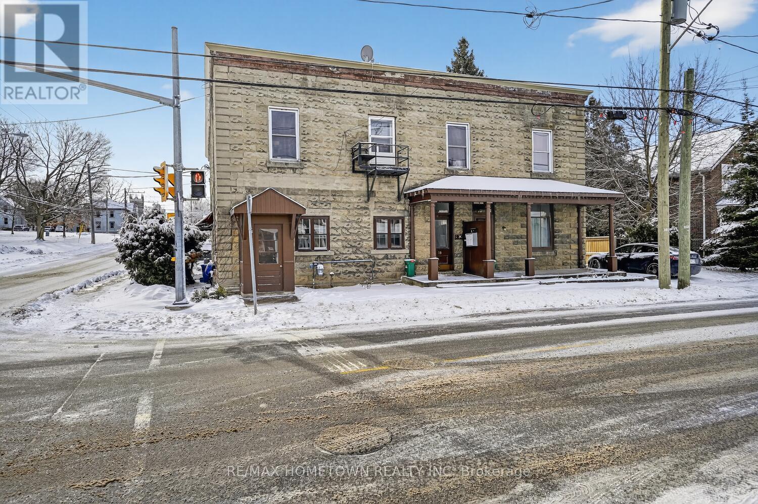 61 PEARL STREET E, Brockville, Ontario