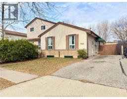 3026 ERINDALE CRESCENT, Windsor, Ontario