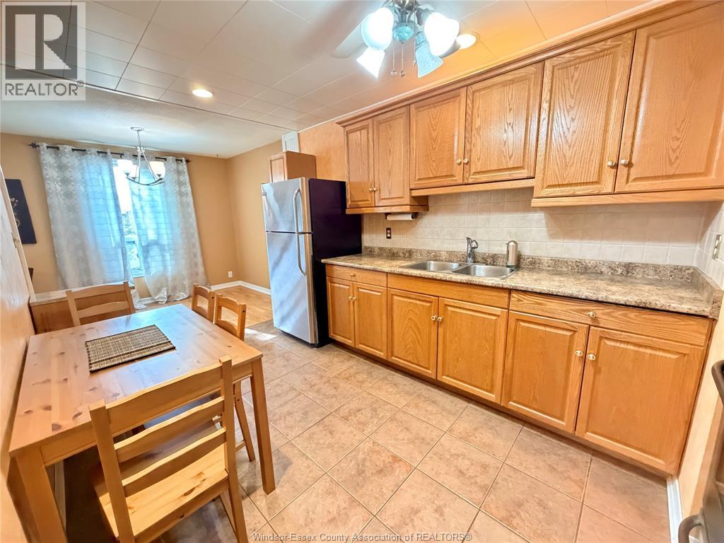 3026 Erindale Crescent, Windsor, Ontario  N8W 4Y8 - Photo 4 - 26005913