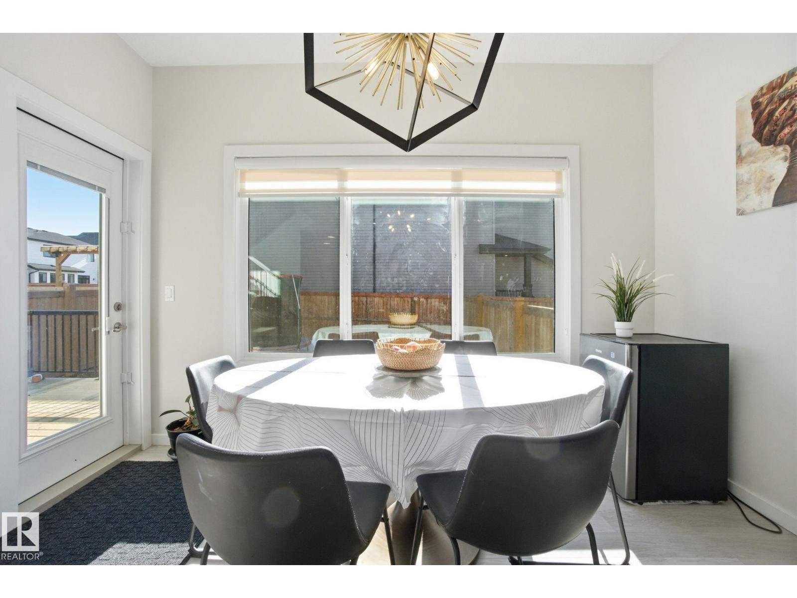 15851 22 Av Sw, Edmonton, Alberta  T6W 4K9 - Photo 12 - E4478699