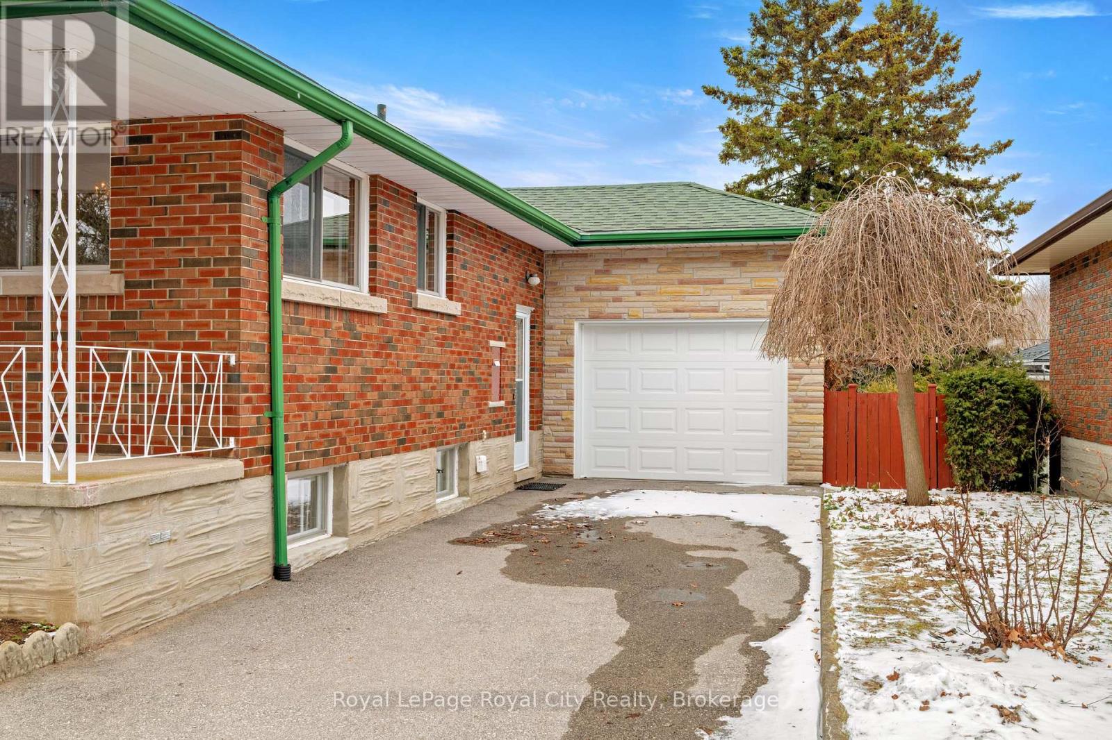 29 Terry Boulevard, Guelph, Ontario  N1E 1X6 - Photo 4 - X12910572