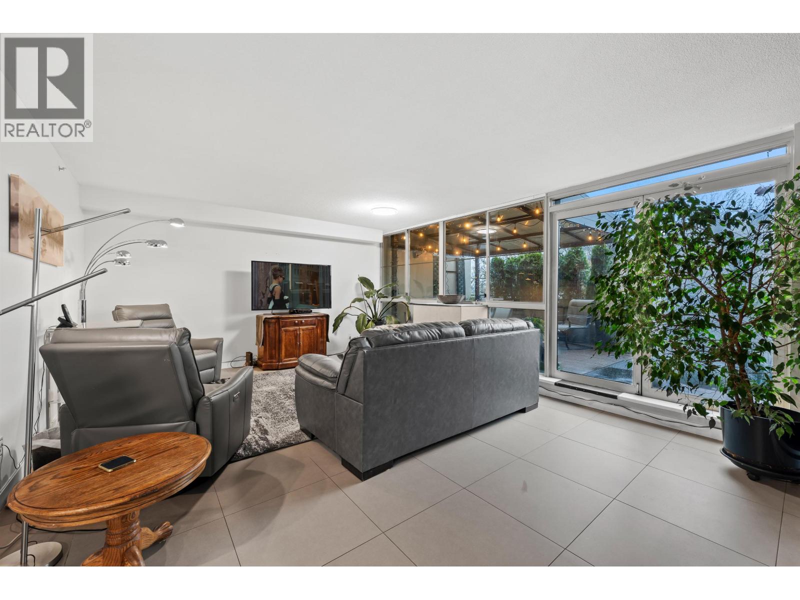 403 1159 Main Street, Vancouver, British Columbia  V6A 4B6 - Photo 6 - R3102008