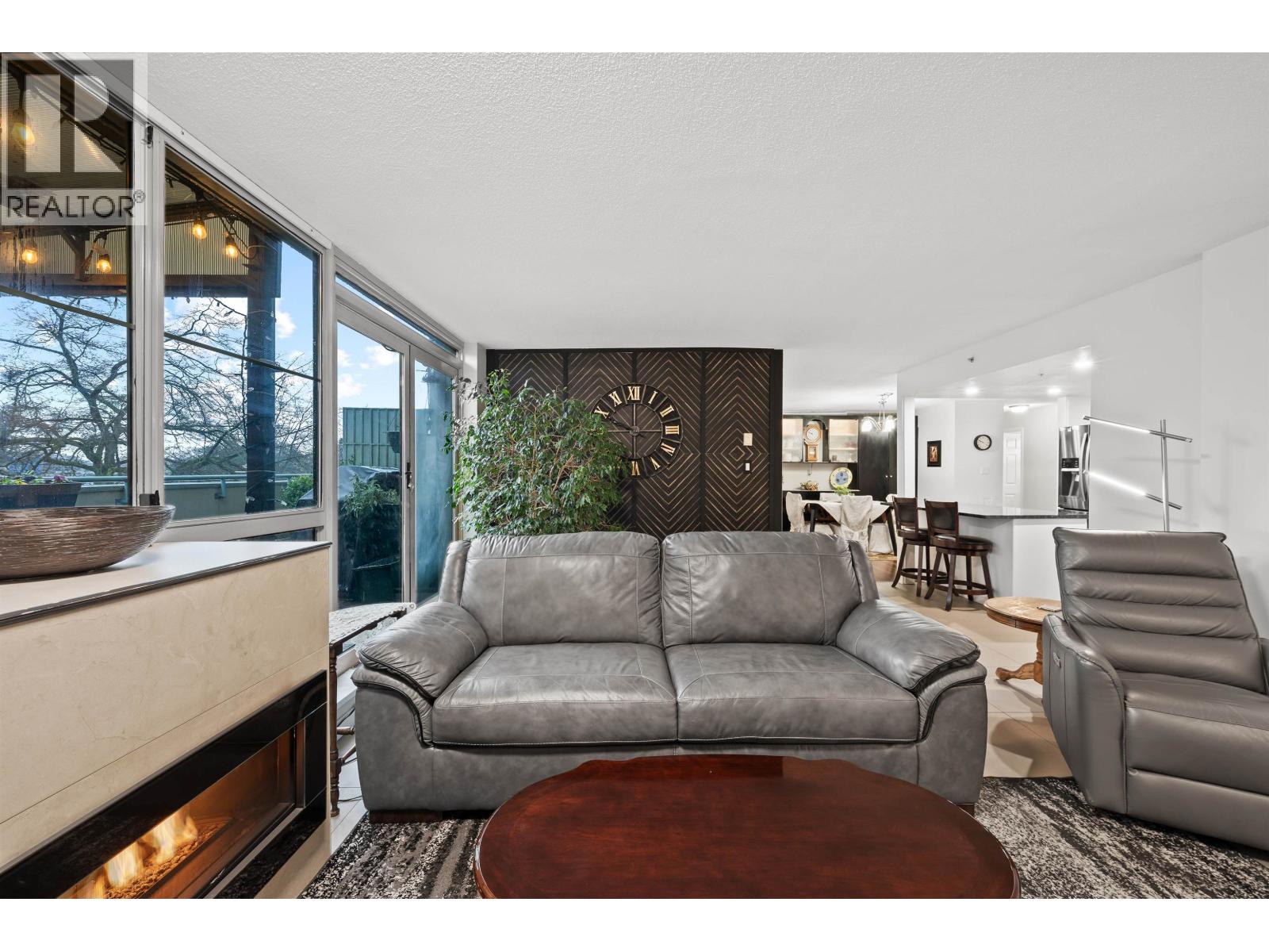 403 1159 Main Street, Vancouver, British Columbia  V6A 4B6 - Photo 4 - R3102008