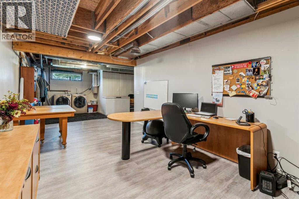 272187 Township Road 240, Rural Rocky View County, Alberta  T2P 2G7 - Photo 35 - A2279184