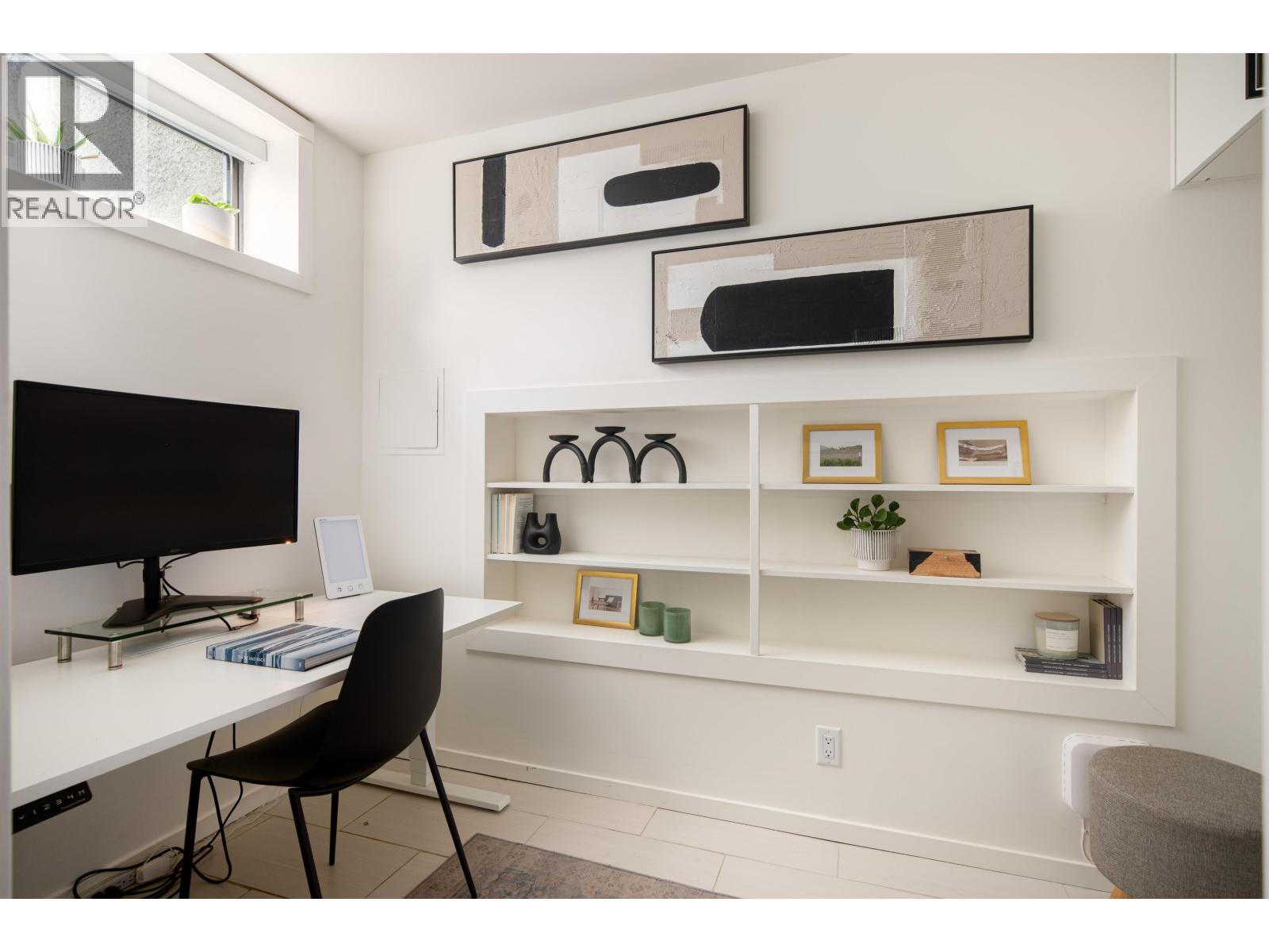 Listing Picture 23 of 28 : 396 E 15TH AVENUE, Vancouver / 溫哥華 - 魯藝地產 Yvonne Lu Group - MLS Medallion Club Member