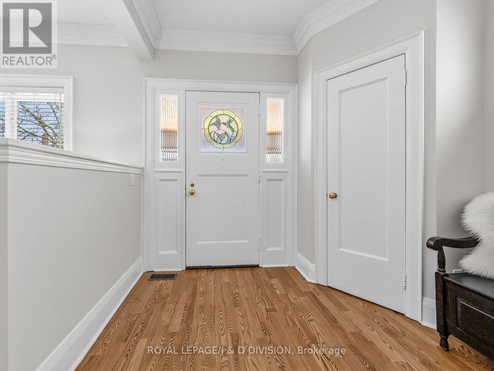 112 Rose Park Drive, Toronto, Ontario  M4T 1R5 - Photo 3 - C12910586