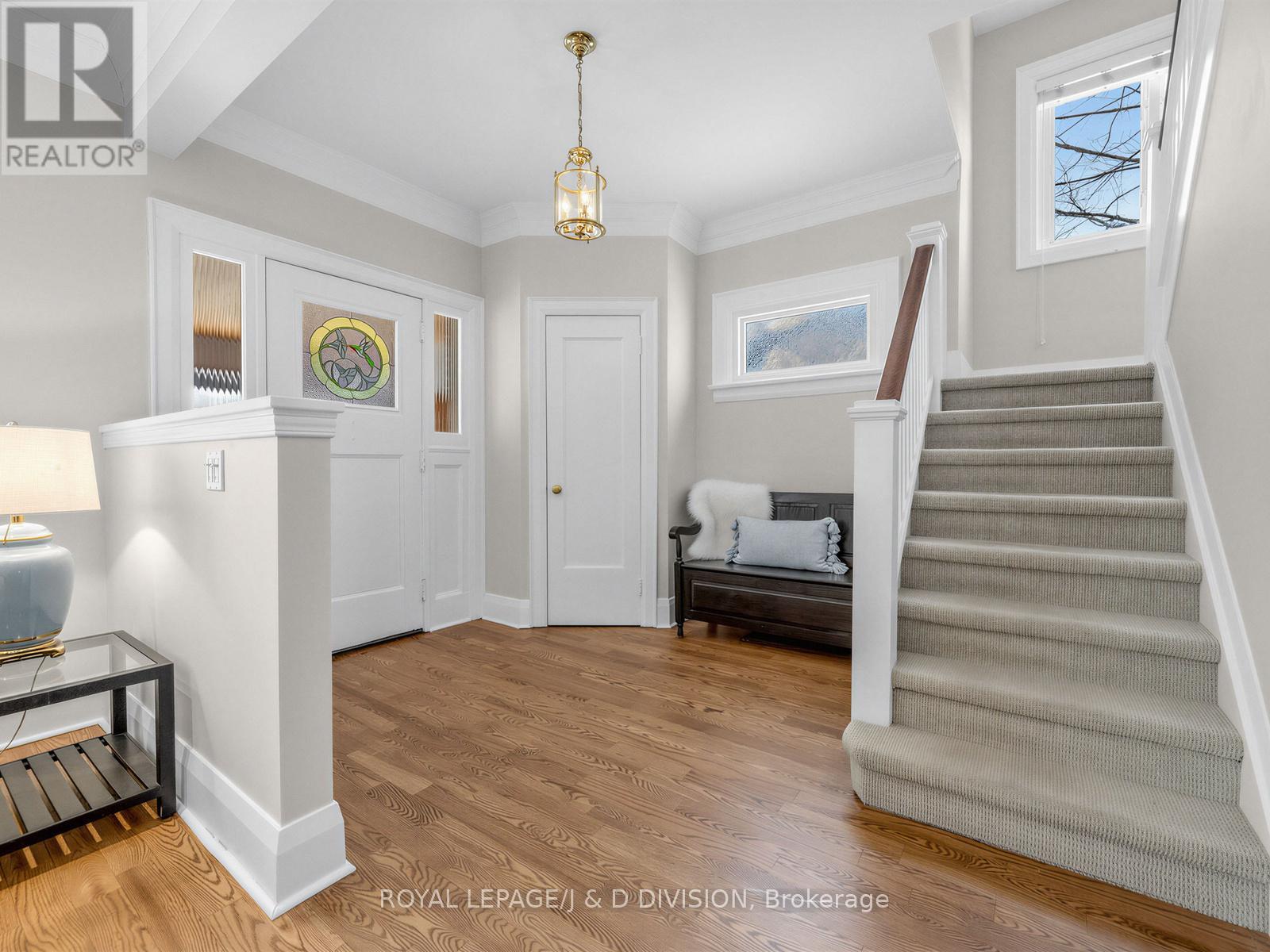 112 Rose Park Drive, Toronto, Ontario  M4T 1R5 - Photo 4 - C12910586