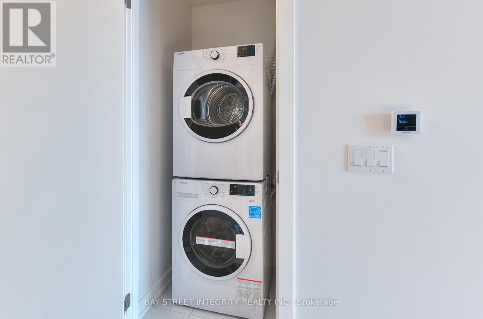 3310 - 110 Broadway Avenue, Toronto, Ontario  M4P 1V7 - Photo 21 - C12910700