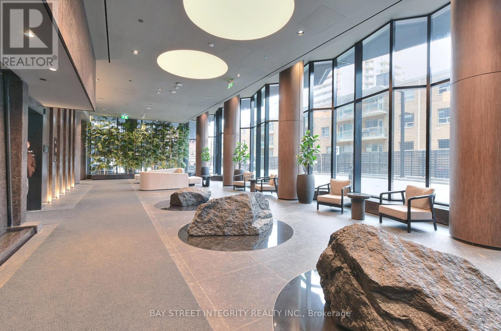 3310 - 110 Broadway Avenue, Toronto, Ontario  M4P 1V7 - Photo 3 - C12910700