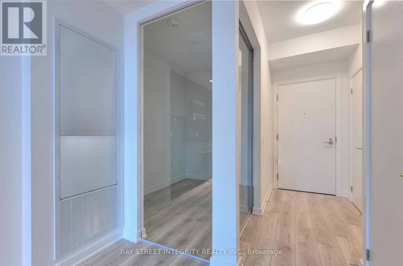 3310 - 110 Broadway Avenue, Toronto, Ontario  M4P 1V7 - Photo 9 - C12910700