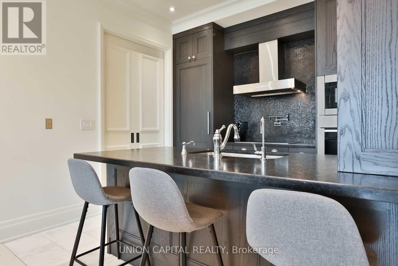 3406 - 311 Bay Street, Toronto, Ontario  M5H 4G5 - Photo 10 - C12910706