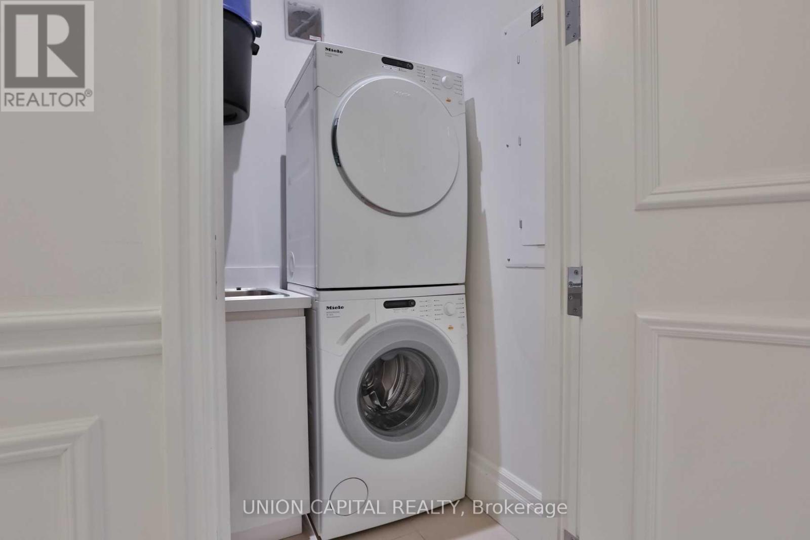 3406 - 311 Bay Street, Toronto, Ontario  M5H 4G5 - Photo 30 - C12910706