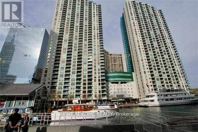 3803 - 77 HARBOUR SQUARE, Toronto, Ontario