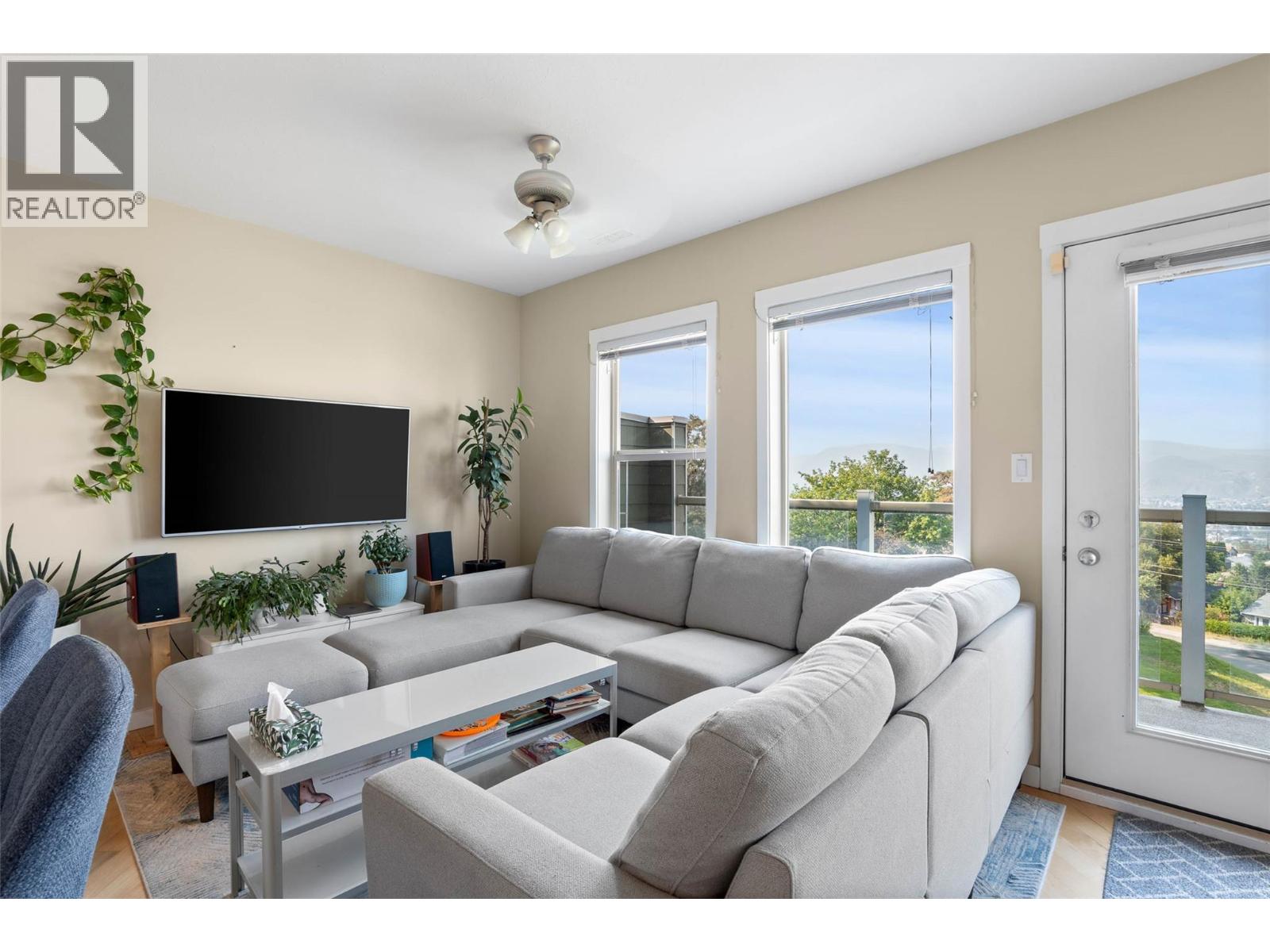 445 Dalgleish Drive Unit# 10, Kamloops, British Columbia  V2C 6C7 - Photo 11 - 10366705