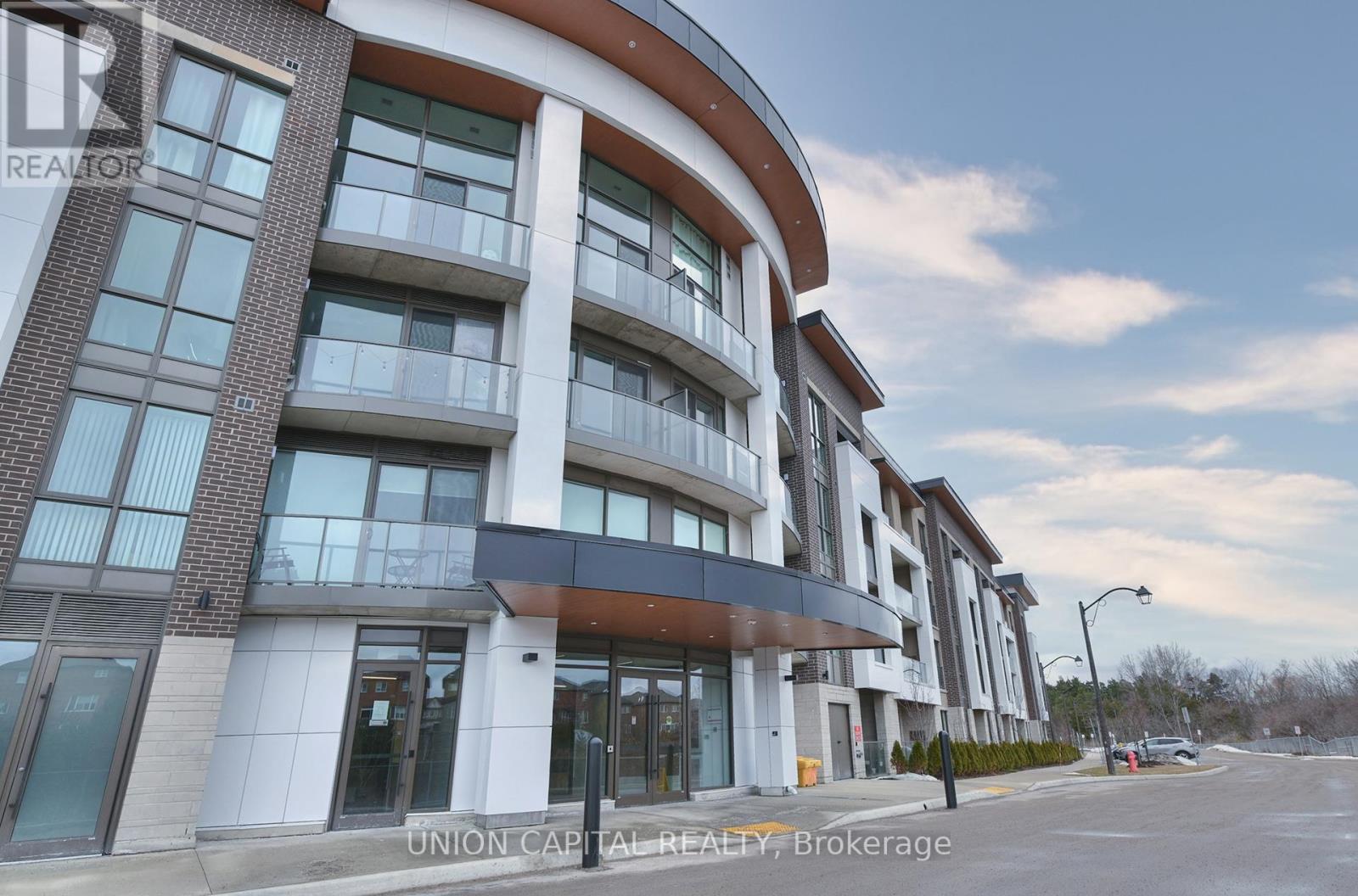 209 - 385 ARCTIC RED DRIVE, Oshawa, Ontario