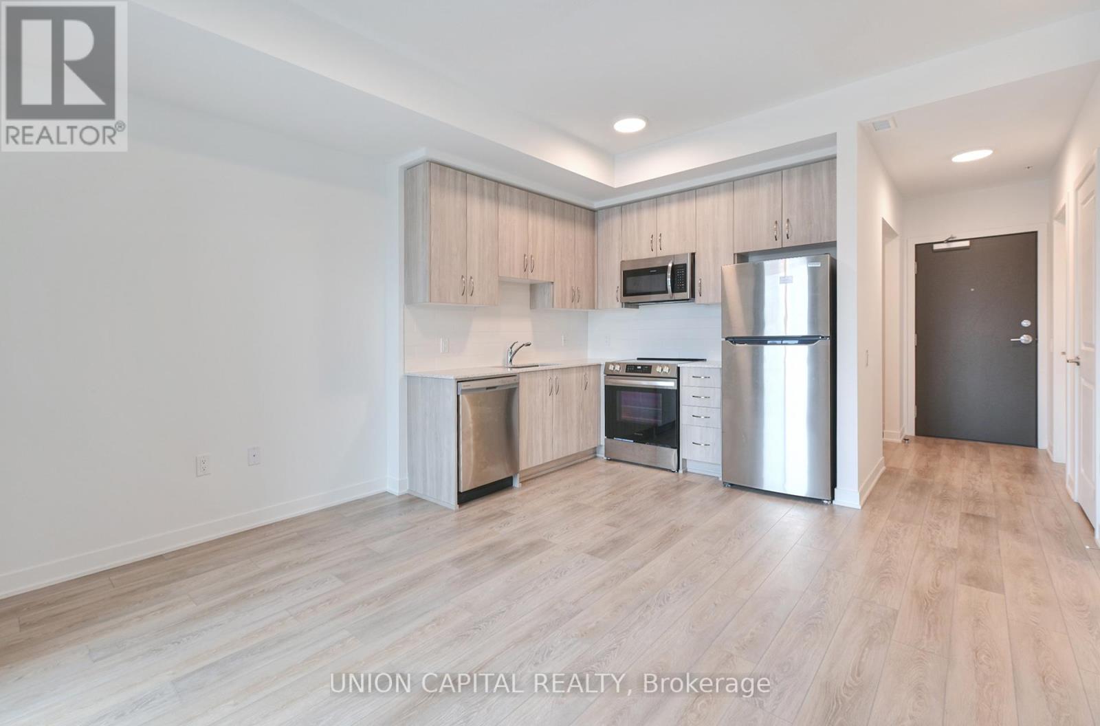 209 - 385 Arctic Red Drive, Oshawa, Ontario  L1L 0W9 - Photo 4 - E12910628