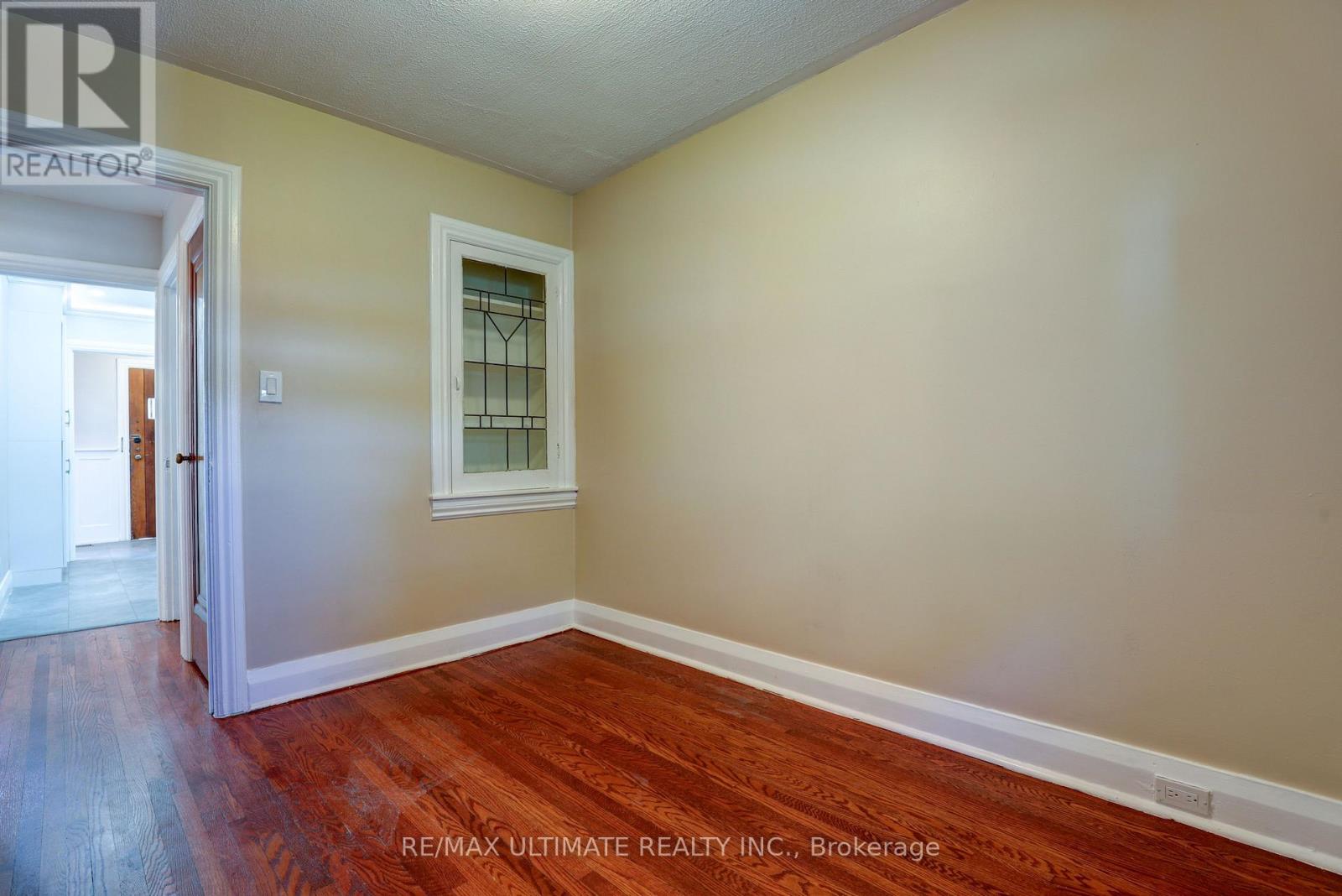 234 Floyd Avenue, Toronto, Ontario  M4J 2J3 - Photo 13 - E12910792