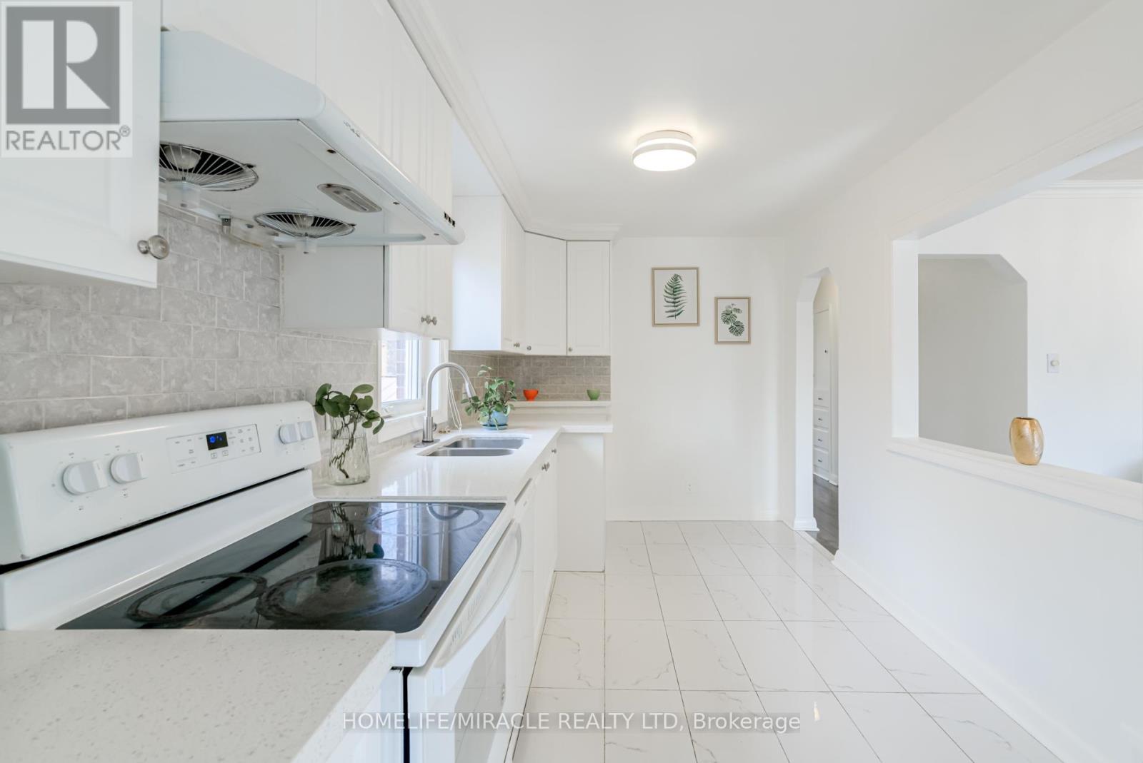 30 Yorkshire Road, Toronto (Ionview), Ontario  M1K 3B6 - Photo 17 - E12910802