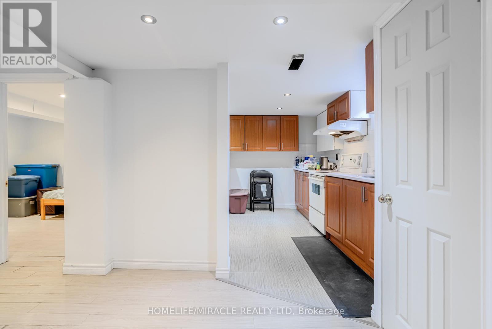 30 Yorkshire Road, Toronto (Ionview), Ontario  M1K 3B6 - Photo 28 - E12910802