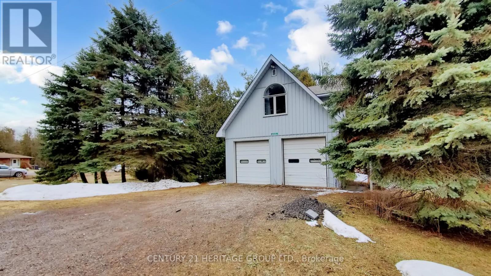 21455 Warden Avenue, East Gwillimbury, Ontario  L0G 1R0 - Photo 11 - N12910654