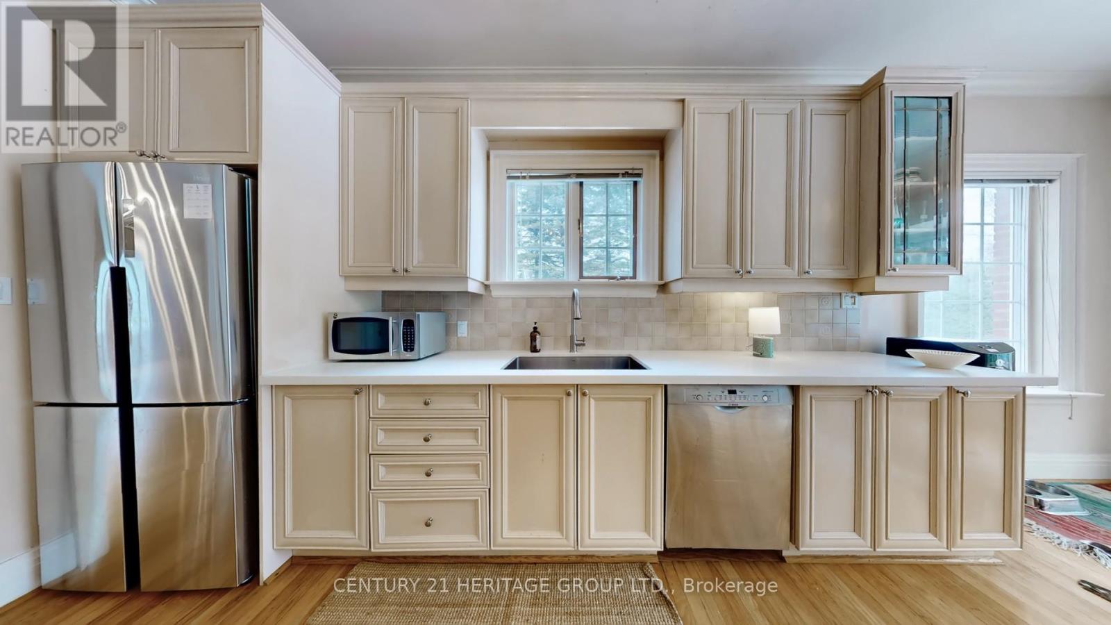 21455 Warden Avenue, East Gwillimbury, Ontario  L0G 1R0 - Photo 18 - N12910654