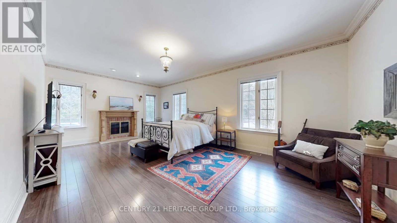 21455 Warden Avenue, East Gwillimbury, Ontario  L0G 1R0 - Photo 24 - N12910654